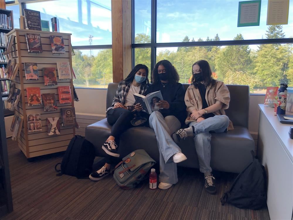Students Reading